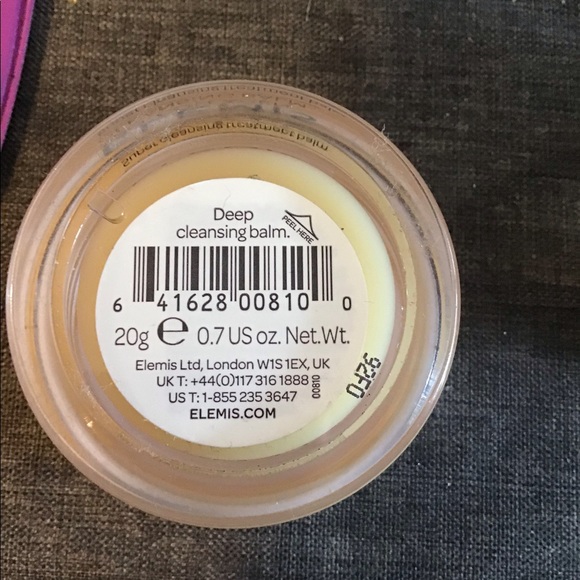 Elemis Pro Collagen Cleansing Balm - Picture 4 of 4